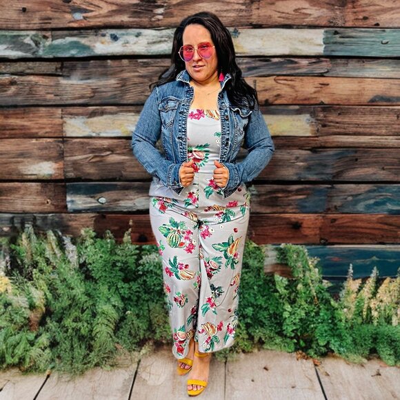 The Limited Button Down Denim Jacket Stretch Cropped Oversized Jean Sweater - Picture 3 of 11